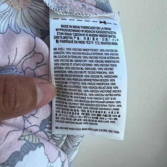 VANS Two Piece Floral Printed PJ Set Top M and Shorts L Pink Women's Preppy - Picture 12 of 12